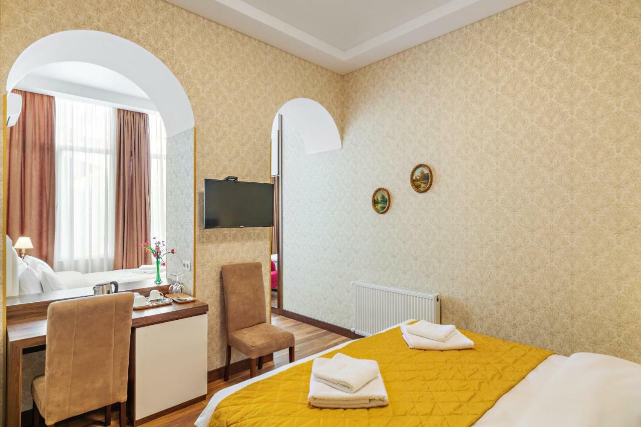 Ornament Hotel Tbilisi Luaran gambar